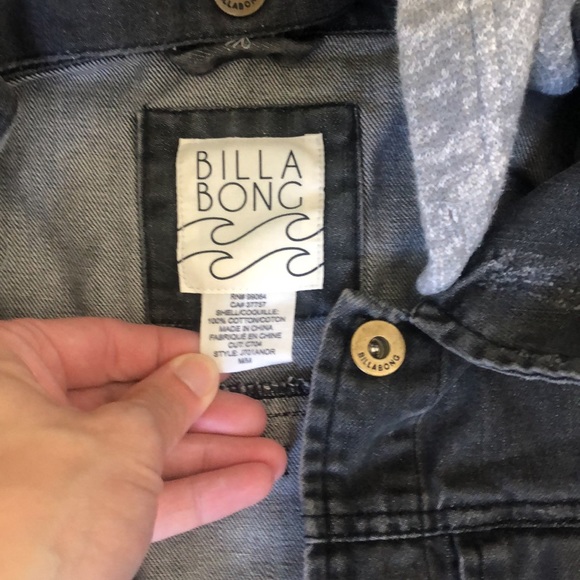COPY - Billabong Jean Jacket - Picture 2 of 4